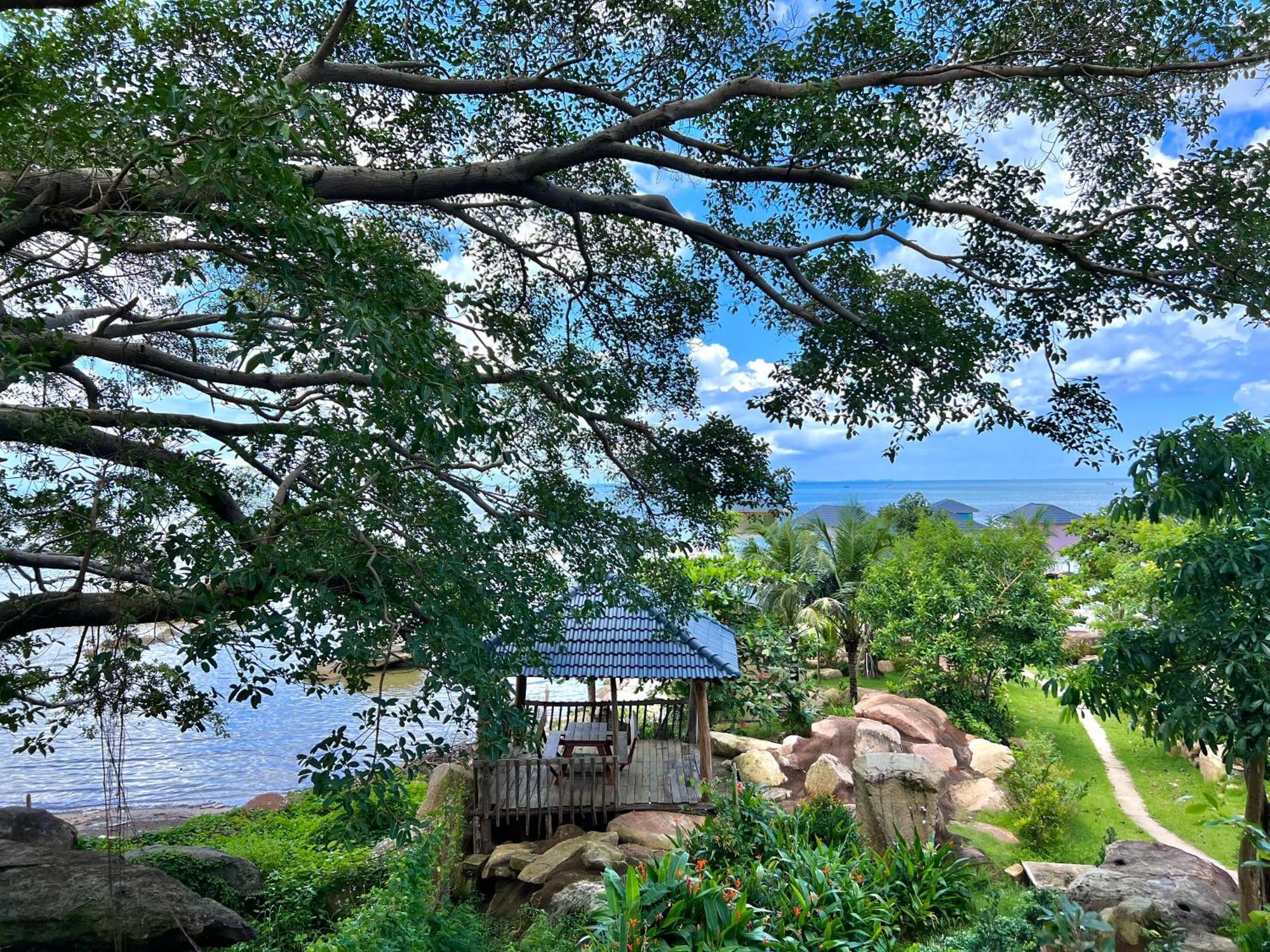 Voyage Phu Quoc Beach Resort Eksteriør billede