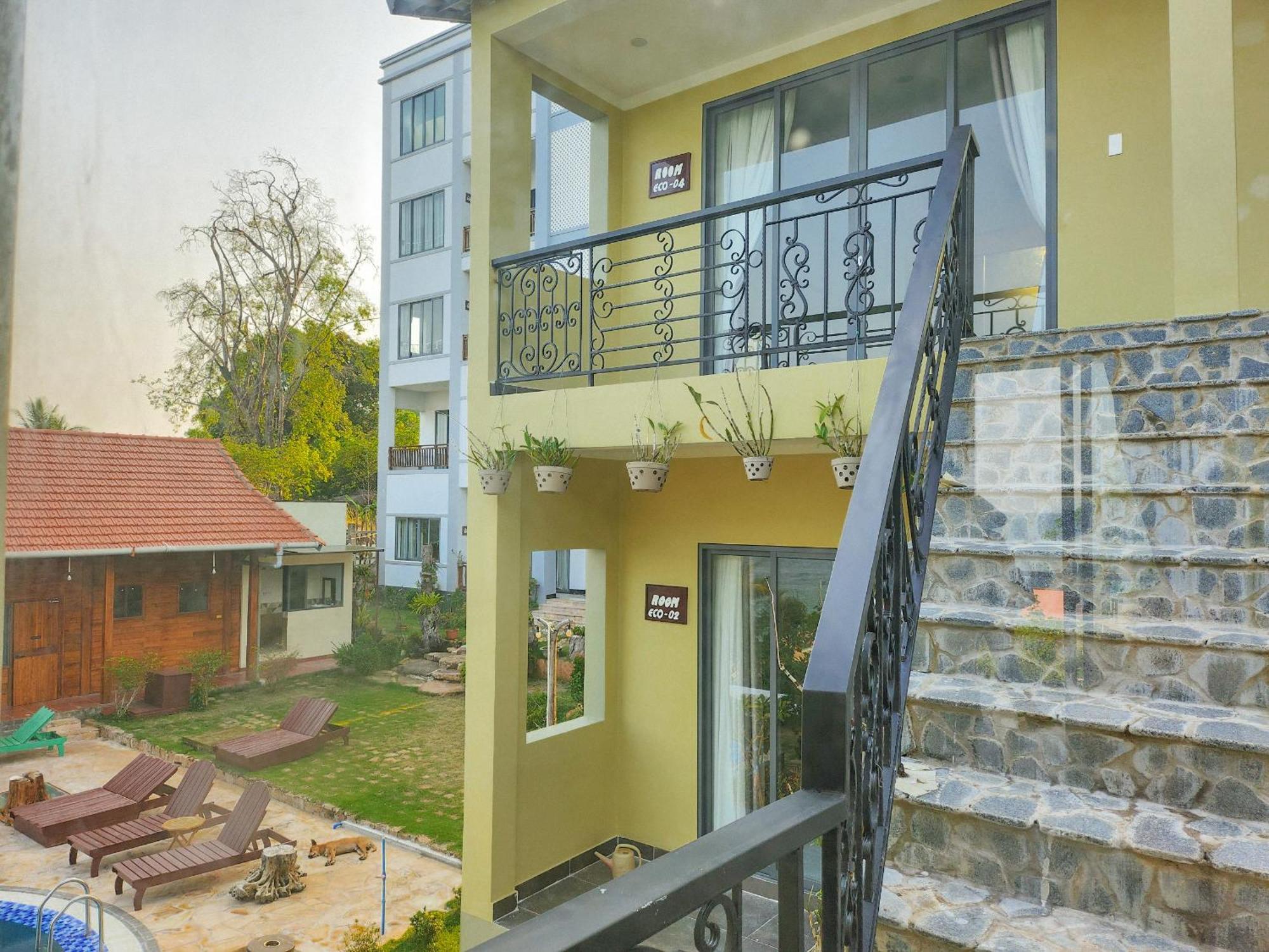 Voyage Phu Quoc Beach Resort Eksteriør billede